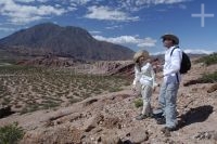 Cris Dornelles y Victor Saldanha, en la Quebrada de Cafayate, provincia de Salta, Argentina